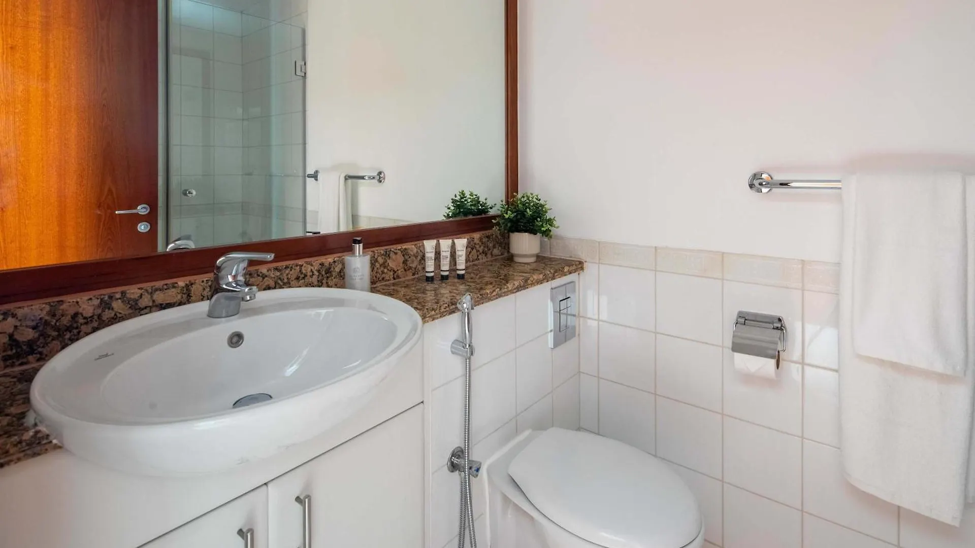Apartamento Frank Porter - Al Yass Tower Dubái